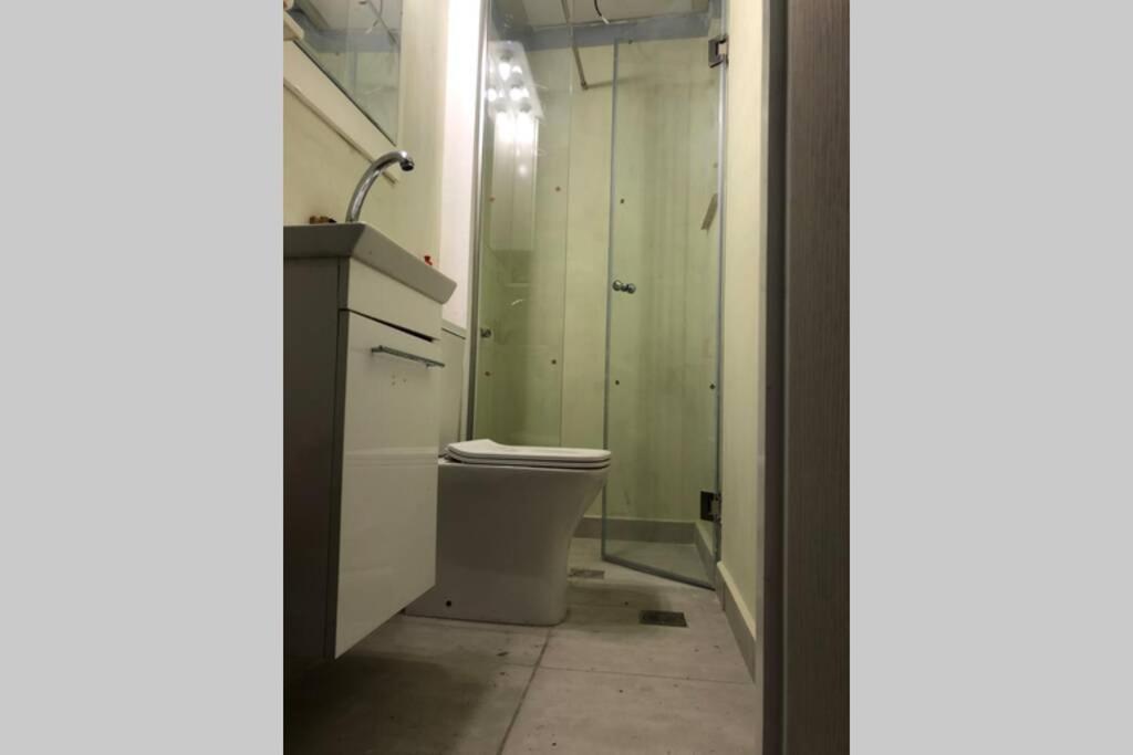 Exarcheia: Independent Ground Floor House. Apartment เอเธนส์ ภายนอก รูปภาพ